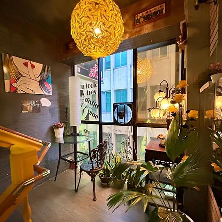 Taipei Triple Tiger Inn Экстерьер фото